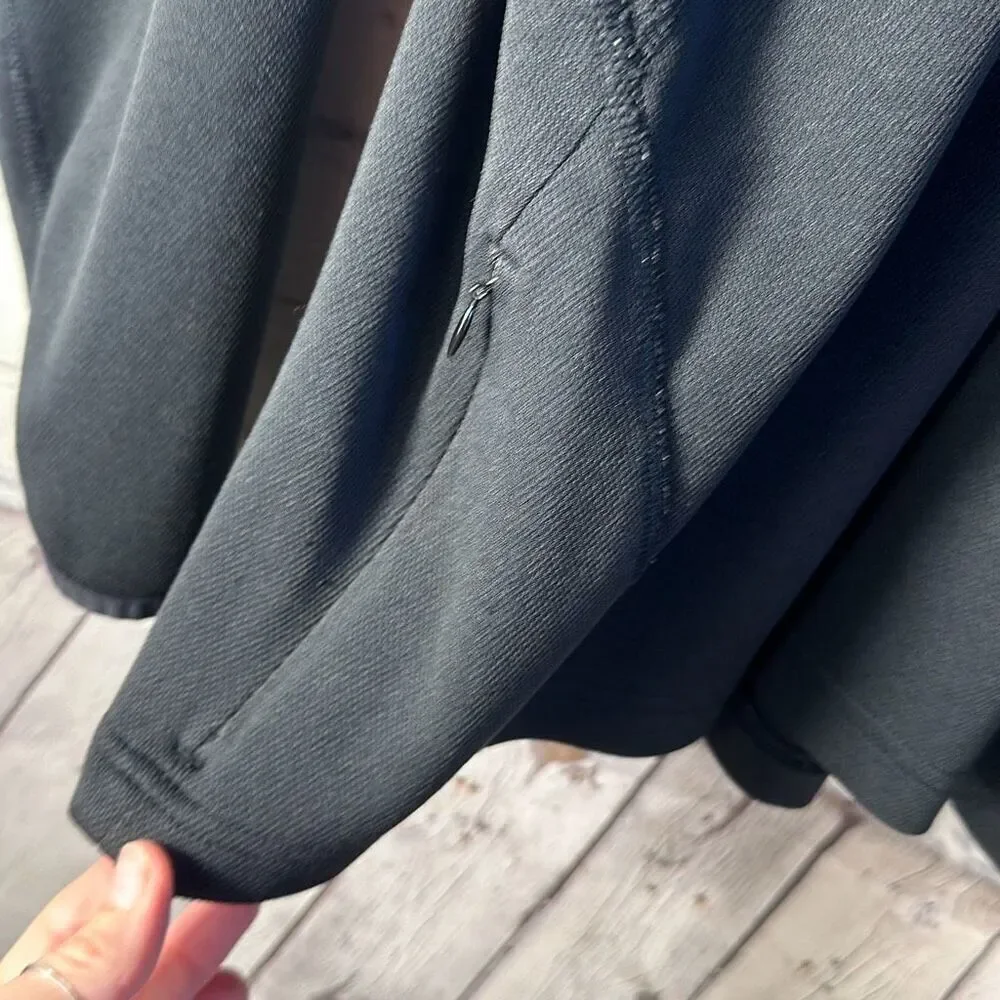 North Face Men’s Black Half Zip Track Jacket size‎ XL Thumbholes SNAGS